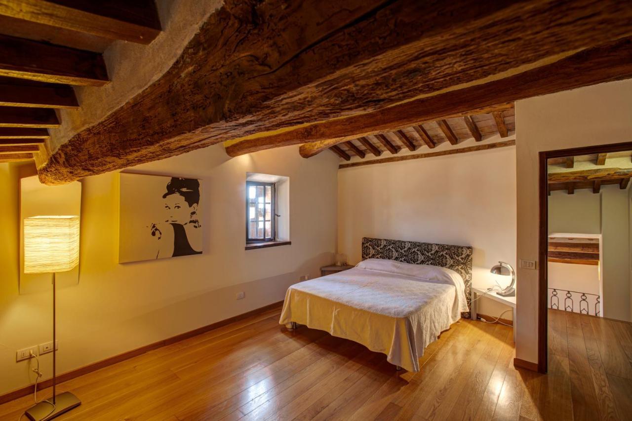 Palazzo Luci Appartement Colle di Val d'Elsa Buitenkant foto